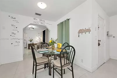 2420 NW 22nd Rd, Fort Lauderdale, FL 33311 - Photo 13