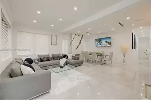 52 NE 47th St, Miami, FL 33137 - Photo 9