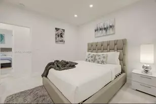 52 NE 47th St, Miami, FL 33137 - Photo 15