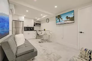 52 NE 47th St, Miami, FL 33137 - Photo 45