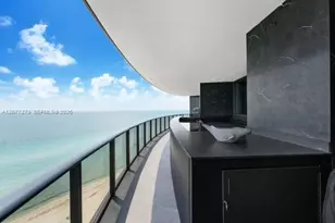 18555 Collins Ave, Sunny Isles Beach, FL 33160 - Photo 13