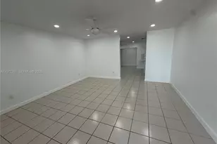 9986 SW 2nd St, Miami, FL 33174 - Photo 7