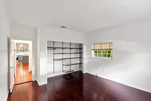6473 Sunset Dr, South Miami, FL 33143 - Photo 11
