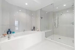 100 E Las Olas Blvd, Fort Lauderdale, FL 33301 - Photo 17