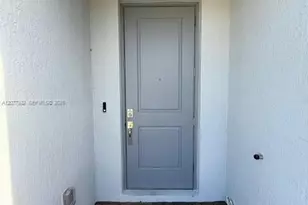 142 NE 14th Ter, Homestead, FL 33033 - Photo 3