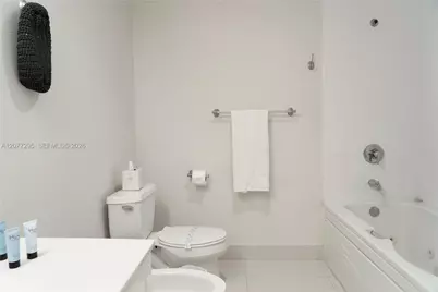 17050 N Bay Rd #406, Sunny Isles Beach, FL 33160 - Photo 23