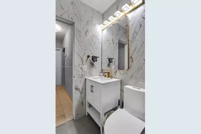 437 NE 107th St, Miami, FL 33161 - Photo 23