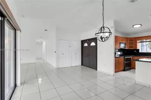 18600 SW 127th Pl, Miami, FL 33177 - Photo 9