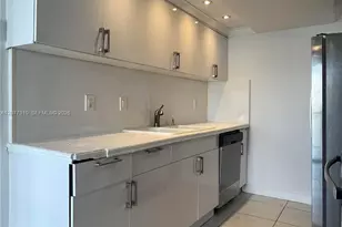 17500 N Bay Rd, Sunny Isles Beach, FL 33160 - Photo 7
