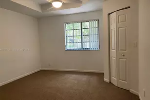 4218 Vineyard Cir, Weston, FL 33332 - Photo 9