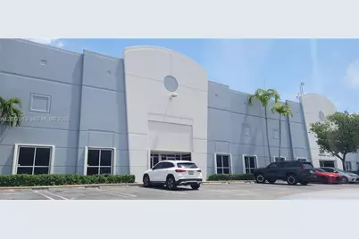 11187 NW 122nd St #9, Medley, FL 33178 - Photo 5