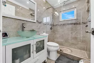 841 NE 59th St, Oakland Park, FL 33334 - Photo 23