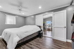 841 NE 59th St, Oakland Park, FL 33334 - Photo 21