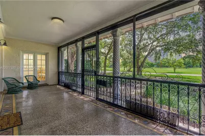 665 N Greenway Dr, Coral Gables, FL 33134 - Photo 15