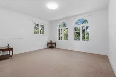665 N Greenway Dr, Coral Gables, FL 33134 - Photo 25