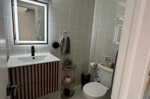 8310 SW 154th Ave, Miami, FL 33193 - Photo 9
