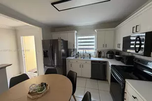 8310 SW 154th Ave, Miami, FL 33193 - Photo 7