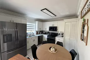 8310 SW 154th Ave, Miami, FL 33193 - Photo 7