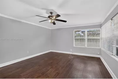 1527 Jackson St, Hollywood, FL 33020 - Photo 3