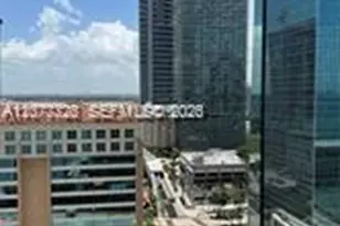 170 SE 14th St, Miami, FL 33131 - Photo 17