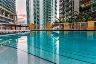 170 SE 14th St, Miami, FL 33131 - Photo 19