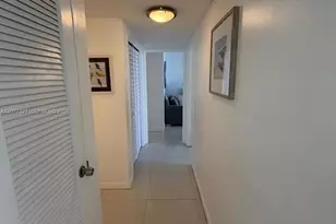 3725 S Ocean Dr, Hollywood, FL 33019 - Photo 27
