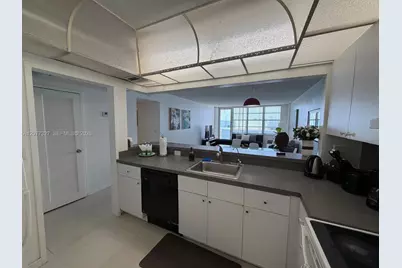 3725 S Ocean Dr #1517, Hollywood, FL 33019 - Photo 5
