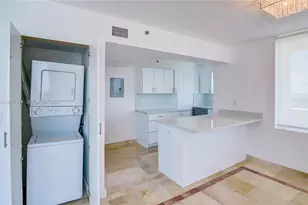 5900 Collins Ave, Miami Beach, FL 33140 - Photo 11