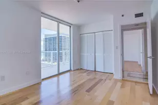 5900 Collins Ave, Miami Beach, FL 33140 - Photo 19