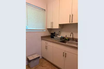 805 81st St #3, Miami Beach, FL 33141 - Photo 7