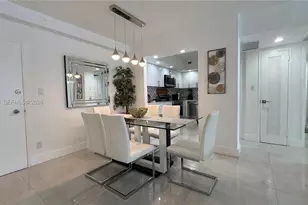 5600 Collins Ave, Miami Beach, FL 33140 - Photo 11