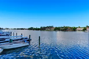 5600 Collins Ave, Miami Beach, FL 33140 - Photo 9