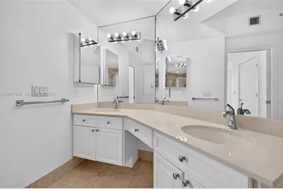 111 SE 8th Ave #705, Fort Lauderdale, FL 33301 - Photo 33