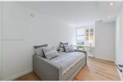 1121 Crandon Blvd #E702, Key Biscayne, FL 33149 - Photo 23