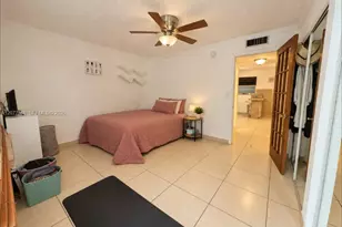 528 Meridian Ave, Miami Beach, FL 33139 - Photo 9