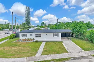 28740 SW 143rd Ct, Homestead, FL 33033 - Photo 9