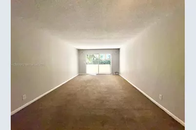 1200 Tallwood Ave #102, Hollywood, FL 33021 - Photo 11
