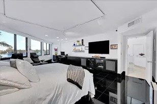 279 N Hibiscus Dr, Miami Beach, FL 33139 - Photo 39