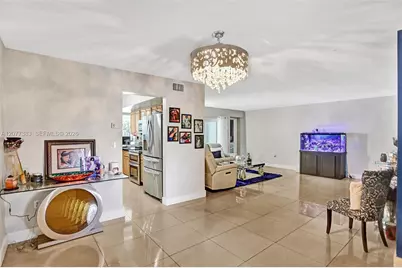 7221 Fairway Blvd, Miramar, FL 33023 - Photo 5