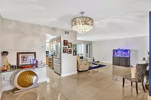 7221 Fairway Blvd, Miramar, FL 33023 - Photo 5