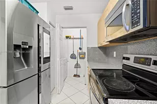 2312 Coral Reef Ct, Dania Beach, FL 33312 - Photo 21