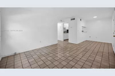 220 NW 107th Ave #204, Miami, FL 33172 - Photo 5