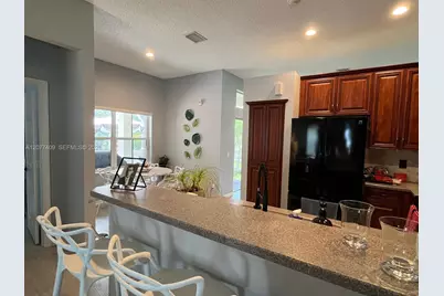 761 Tanglewood Cir #761, Weston, FL 33327 - Photo 19