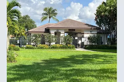761 Tanglewood Cir #761, Weston, FL 33327 - Photo 49