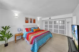 2401 S Ocean Dr, Hollywood, FL 33019 - Photo 15