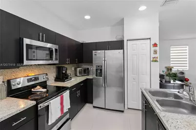 24557 SW 117th Ave, Homestead, FL 33032 - Photo 9