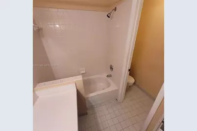 1051 Jefferson Dr #1051H, Homestead, FL 33034 - Photo 11