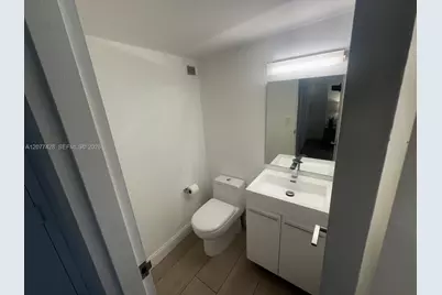 16919 N Bay Rd #108, Sunny Isles Beach, FL 33160 - Photo 7