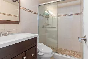 1980 S Ocean Dr, Hallandale Beach, FL 33009 - Photo 25