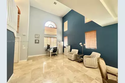 912 NE 35th Ave, Homestead, FL 33033 - Photo 7